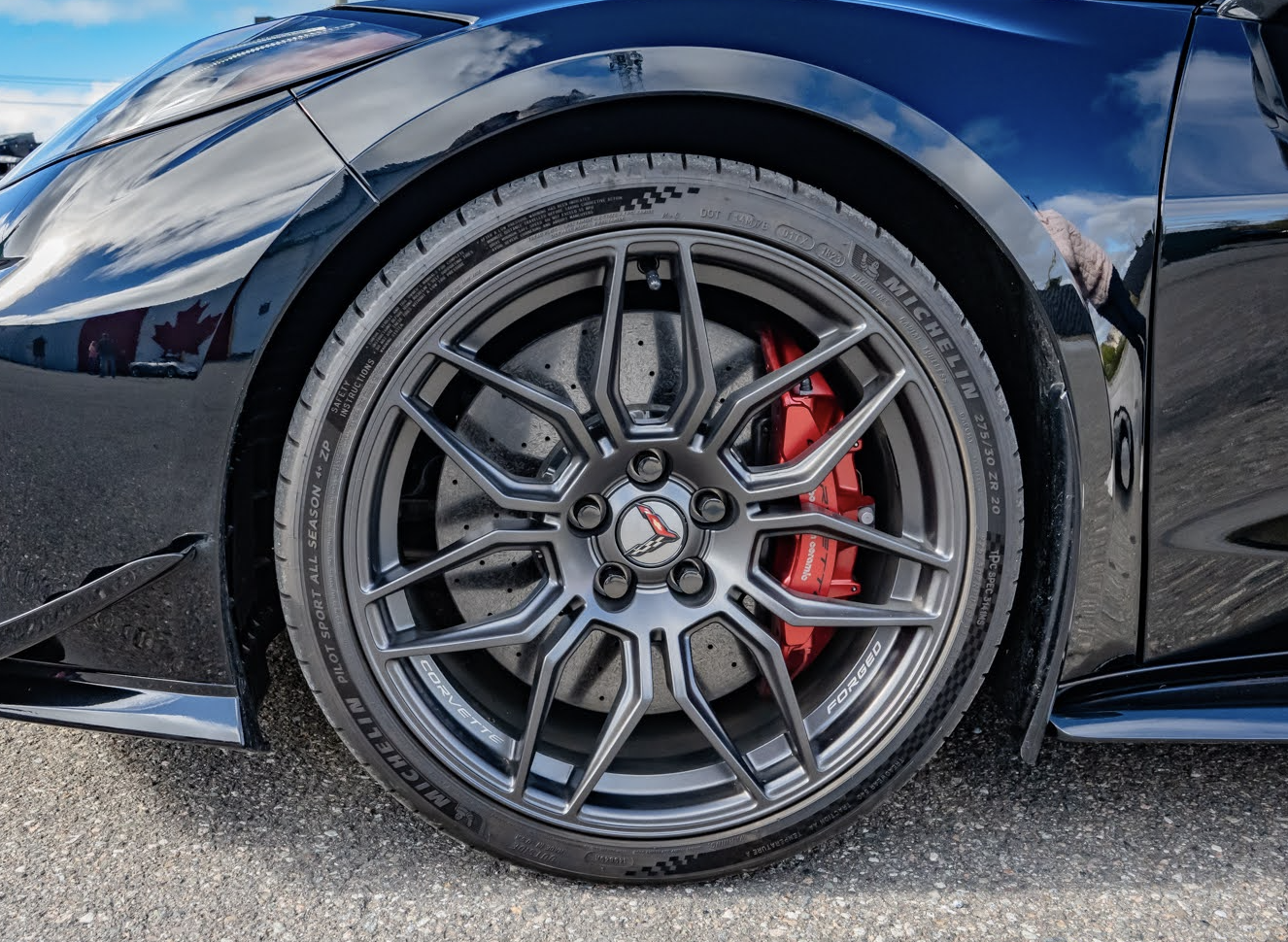 Corvette C8 Floating Center Caps